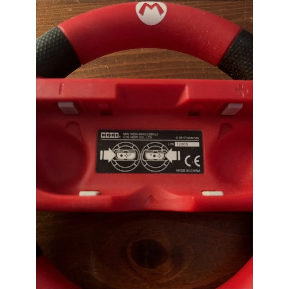 Mario Kart‎ 8 Red Mario Steering Wheel Nintendo Switch Joy-Con NSW-054